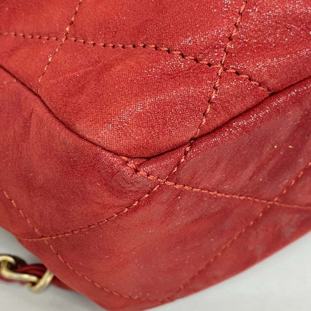CHANEL Red Leather Shoulder Bag - Picture 7 of 13